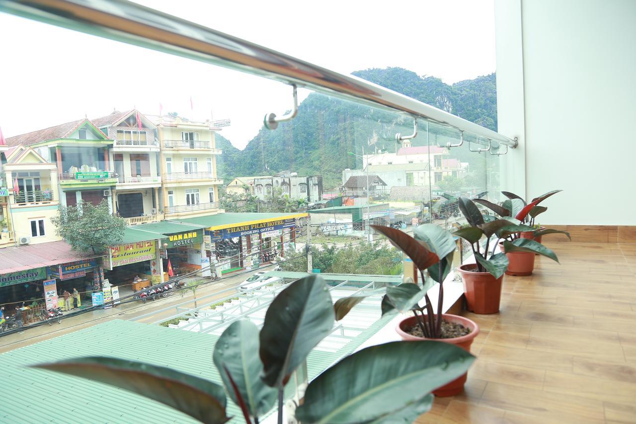 Gold Plus Hotel ฟ็องญา ภายนอก รูปภาพ