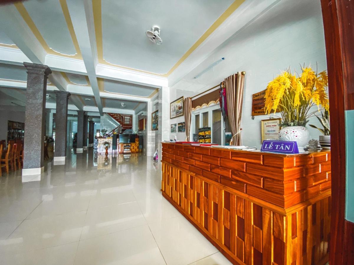 Gold Plus Hotel ฟ็องญา ภายนอก รูปภาพ